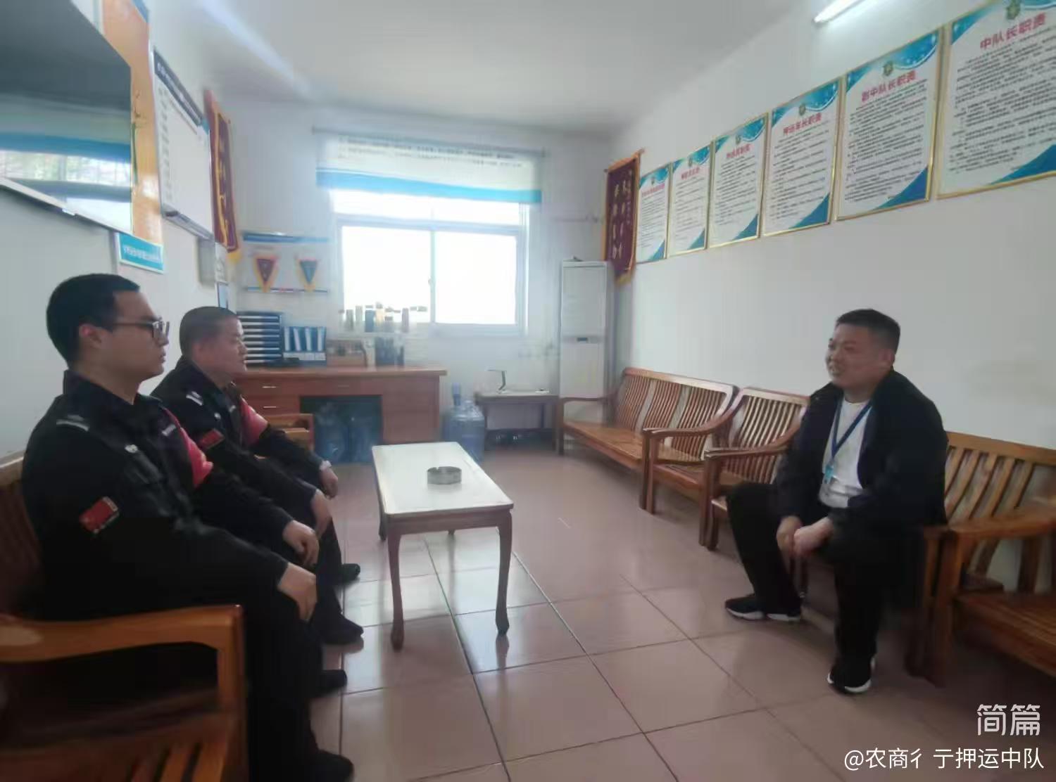 1743594376354177.jpg 1743594376354177.jpg