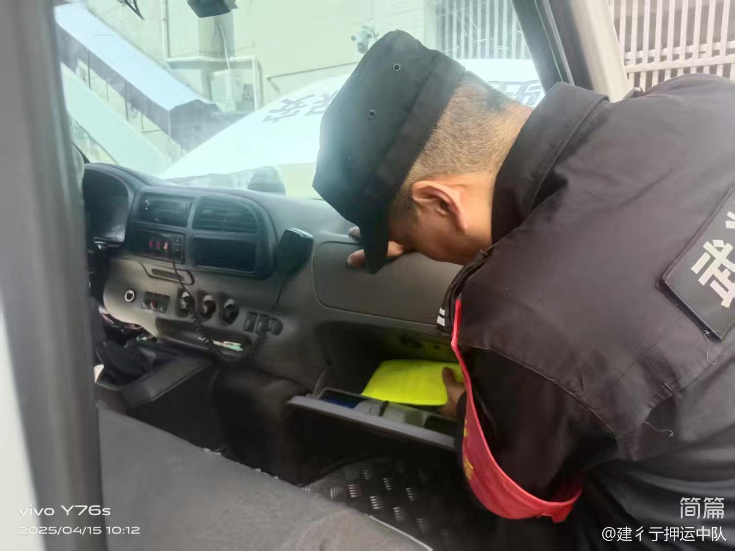 1745542293227494.jpg 1745542293227494.jpg